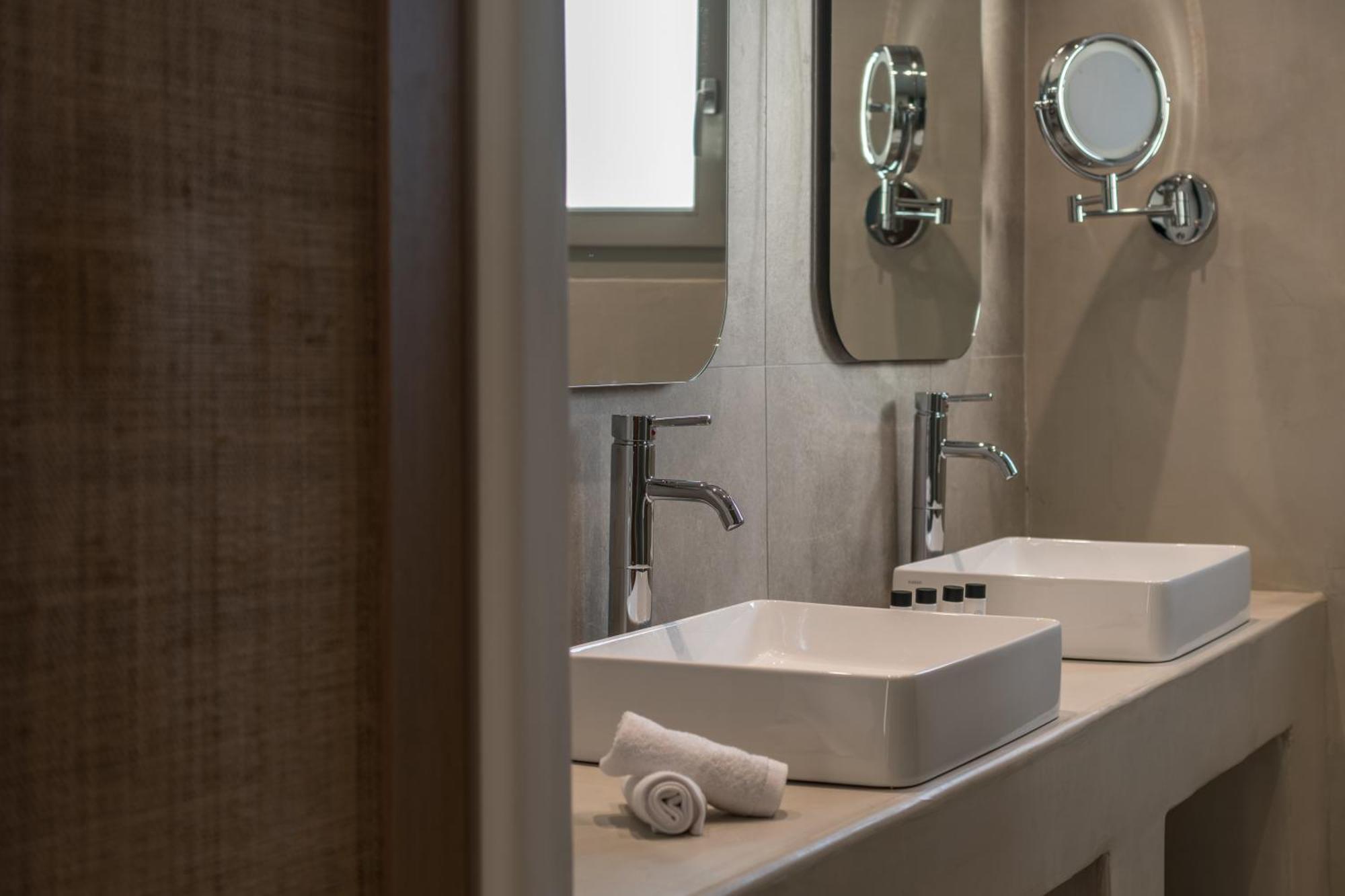 Arocaria Mykonos Hotel 5*